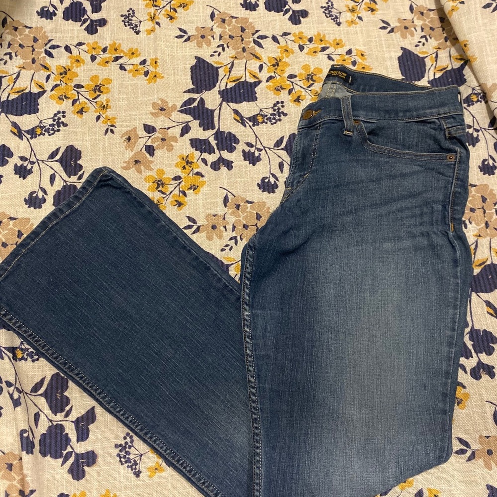 Levi’s Too Super Low Stretch 524 Boot cut Jeans